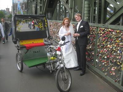 2008 2011 Hochzeits-Rikscha Liebesschloss